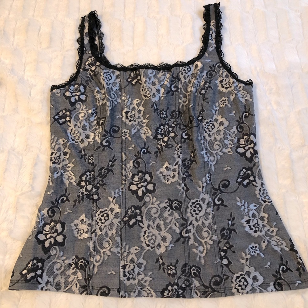 White & Black Corset Top✨